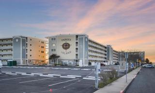 Breathtaking Bayfront Escape in Ocean City - Steps to Beach, Pool, & Attractions - Ocean City - 6