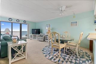 Oceanfront Top-Floor Condo Balcony & Parking - Ocean City - 9