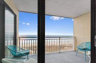 Oceanfront Top-Floor Condo Balcony & Parking - Ocean City - 7