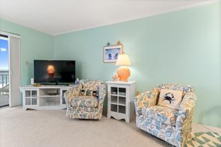 Oceanfront Top-Floor Condo Balcony & Parking - Ocean City - 5