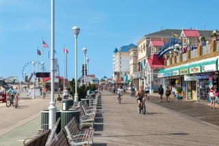 Ocean Waye Charming 1-Bedroom Condo Steps from the Beach - 9