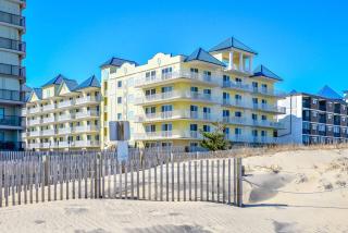 Spacious 3-Bedroom, 3-Bathroom Condo in Ocean City with Beach and Bay Views - 5