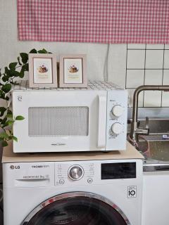 #OPEN Accommodation #Gyeongnidan-gil #10 minutes walk from Itaewon Station #Soon Chun Hyang University Hospital #3B 2R # Restaurant # Olive Young - Seul - 7