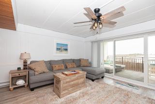 Direct Oceanfront Condo with Pool 68th St with Pool - Ocean City - 9