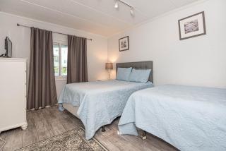 Spacious 2-Bedroom Condo in Mid-Town Ocean City Steps from Beach & Pool - Ocean City - 6