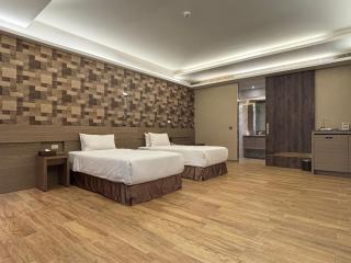 Romantic Code Art Motel - Shanhua - 9