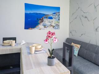 B1 Romantic Beachside Escape Capri Theme Memory Foam Queen Bed Kitchen AC - Playa del Carmen - 7