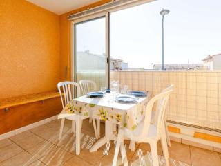 Appartement T2 avec Wifi, Animaux admis et Parking à Saint-Pierre-La-Mer - FR-1-409-280 - 3