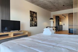 Luxury Apt en Retiro Opc Desayuno Hotel y Parking - Buenos Aires - 0