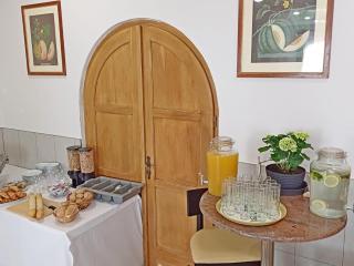 Hotel a vinařství Sádek - Kojetice - 1