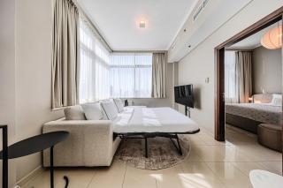 Elegant 1 Bedroom in Botanica Tower Marina - 2
