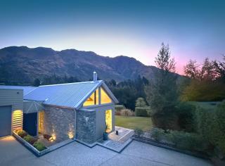 Restorative Alpine Retreat - Queenstown - 0