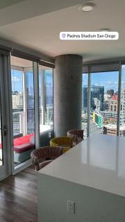 Newly furnished penthouse with the most breathtaking views of San Diego - San Diego - 1