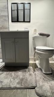 Best Motel By OYO Chicago I-90 - - 5