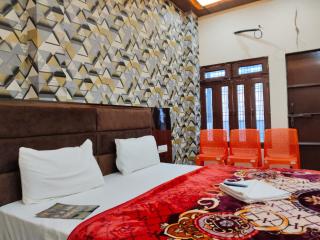 Hotel Madhavam Inn - Mathura - 8