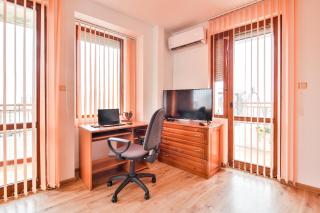 Roman Thermae, steps from the sea with free parking - Varna - 8