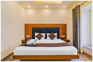Mussoorie Hotel Premium THE AURA Near Mall Road - Mountain View - WIfi - Room Service - Best Hotel In Mussoorie - Mussoorie - 9