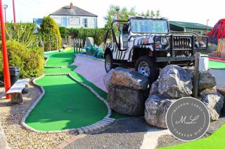 Meadow Lakes 76 - sleeps 6 with a bath - Golden Palm Resort - Meadow Lakes Caravan & Lodge Hire - Chapel Saint Leonards - 1