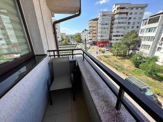Luxury Central Apartments - Grey - Bacău - 3