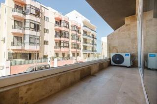 Clover Leaf Apartment B 01 By Homely Malta! - St Paul's Bay - 8