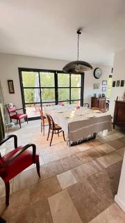 belle maison avec piscine dans un cadre verdoyant proche de Lyon - Écully - 7