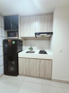 Best OC 1703 Apartment at Lippo Cikarang - 1