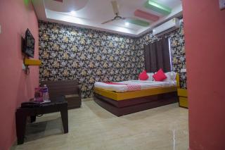 Super Hotel O Smriti Guest House - Mātigara - 0