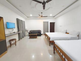 Hare Rama Hare Krishna - EESHA Hotel - Rāmeswaram - 6