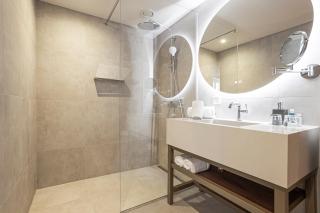 40 Plus 1 Hotel Vienna - Vienne - 4