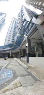 Room E&F Viceroy - Manila - 1