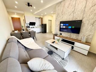 Elegant Urban Escape 3BDR Suite by Moka - Shah Alam - 0