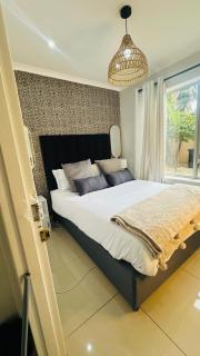 Hideaway Haven 2 - - 1