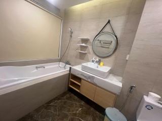 FLC Sea Tower QUY NHƠN-Khách Sạn 5 Sao-Hồ Bơi-View Biển-Trung Tâm Tp - Quy Nhon - 0