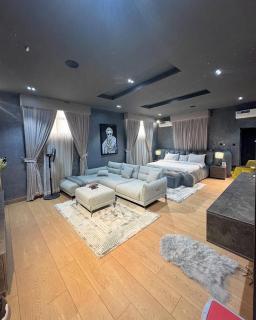 Luxury 3 bedroom gwarinpa - Abuja - 9