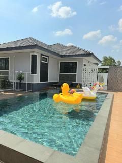 The Wing Pool Villa Surin - 4