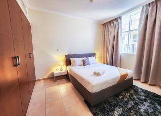RH- Unwind and Relax, 1BR, Burj View from balcony, Downtown - Dubai - 4