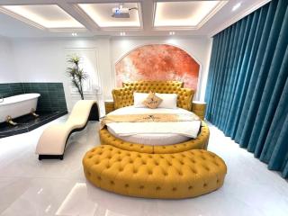 Love Luxury Hotel Bà Điểm - Ho Chi Minh - 9