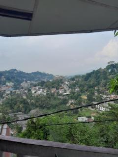 Karuna Kandy View Homestay - Kandy - 5