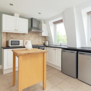 Modern Flat near Wandsworth - 2 Min to Earlsfield Station - Londra - 2