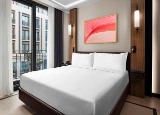Altunizade Suites Istanbul, Curio Collection By Hilton - Istambul - 0