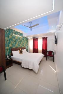 Hotel Shivansh - Varanasi - 5