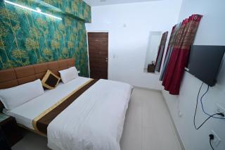 Hotel Shivansh - Varanasi - 3