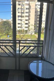Cozy Studio Apartment in heart of the city - Bar - 2