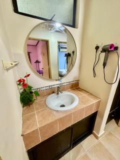 A Famosa Resort sunset 1075 villa 4 bathroom 6 bedroom karaoke bbq snooker - Kampong Ulu Pegoh - 5