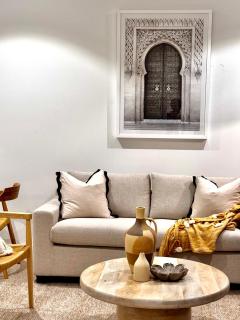 Queen's Wharf Apartments - 6