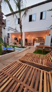 Exquisite Double Storey Luxury Retreat 90m from Paje Beach Zanzibar Ideal Prime location Tv wifi aircon and Private Pool - Paje - 8