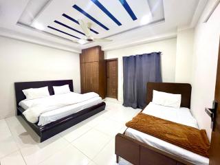 Luxury Apartment Hotel - Islamabad - 1