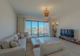 Brand-New 1BR in Kamaran El Gouna I Pool View & Access - Hurghada - 0