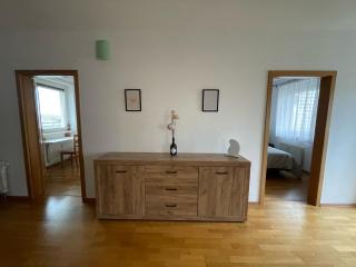 3-Bedroom with City Views - Petržalka - 3
