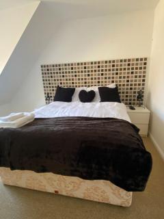 Favour - Banchory - 7
